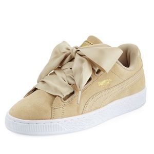 Puma Basket Heart sneakers